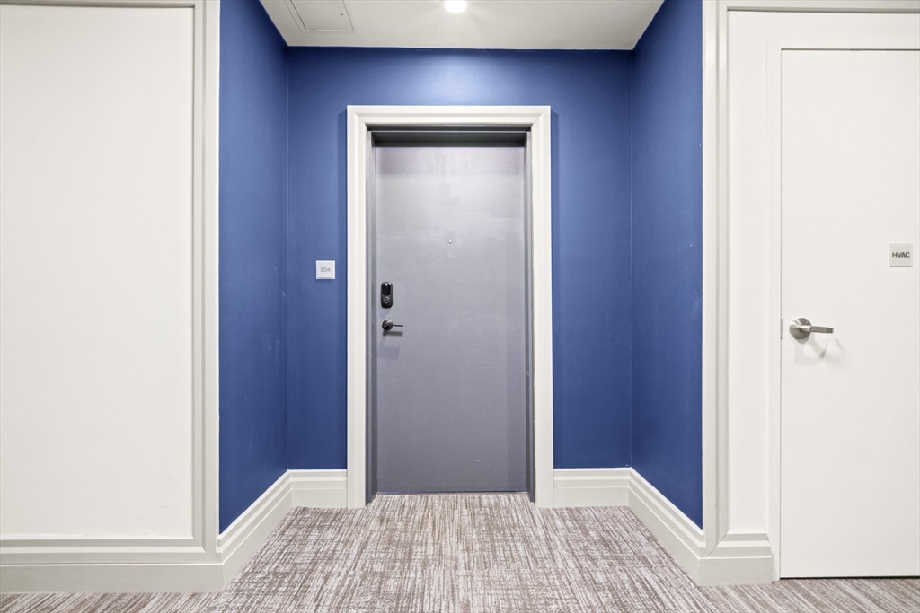 771 Harrison Ave 304