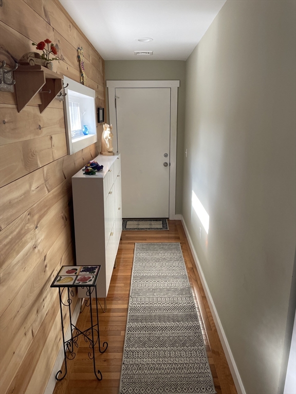 33 Greenwich Ave