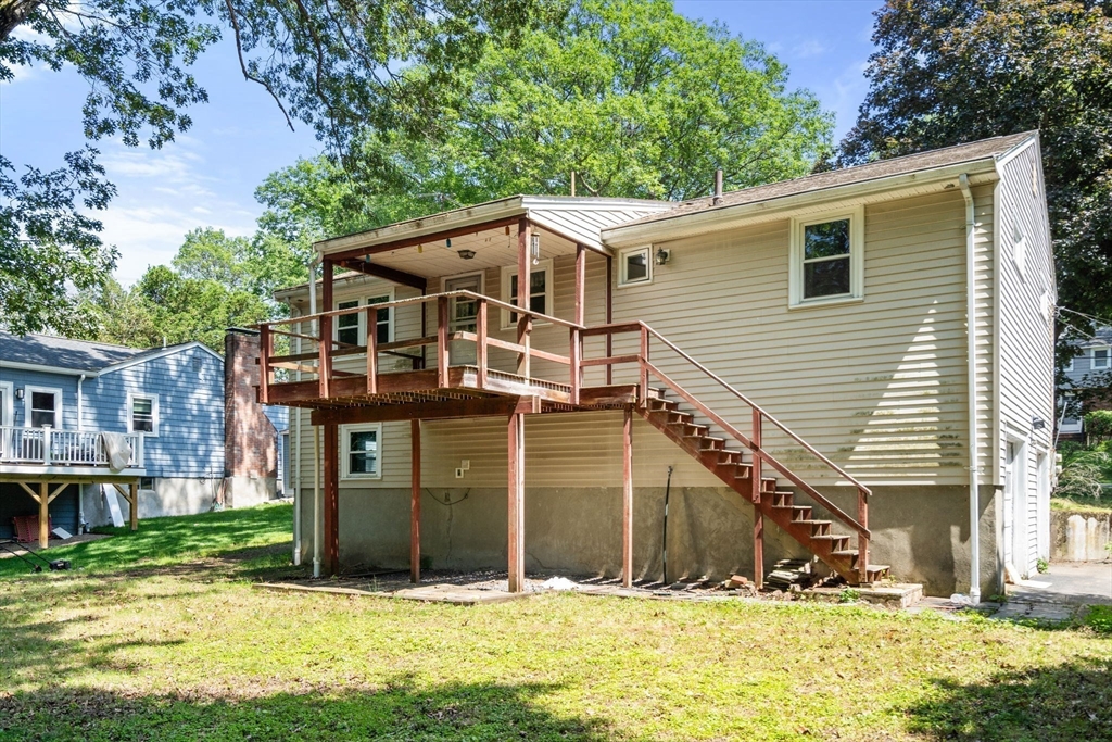 37 Freemont St