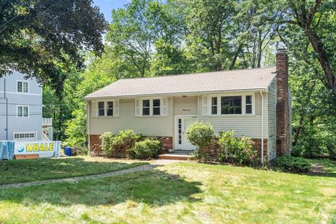 37 Freemont St Lexington MA 02421