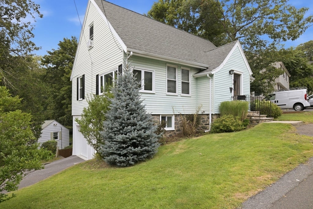 76 Woodland Rd, Malden, MA Photo #9