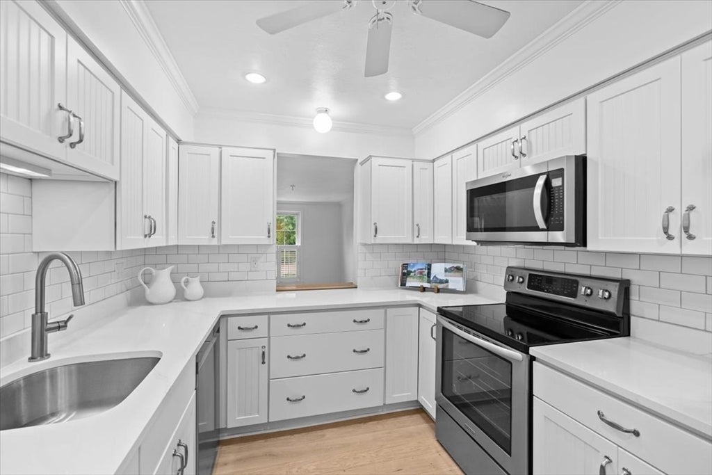 3512 Main St #3, Barnstable, MA Photo #1