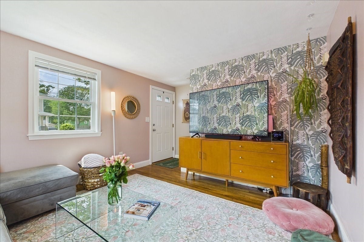 110 Hooper Rd #110, Dedham, MA Photo #3