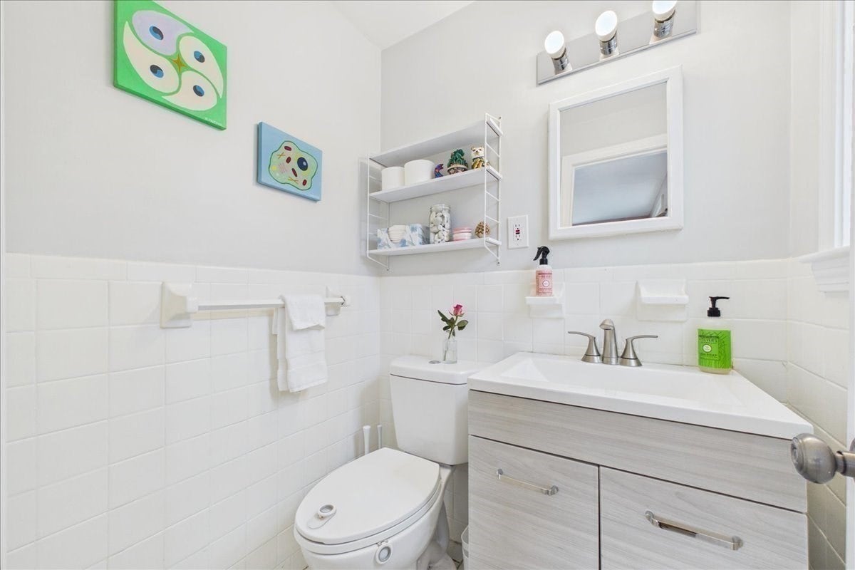110 Hooper Rd #110, Dedham, MA Photo #12