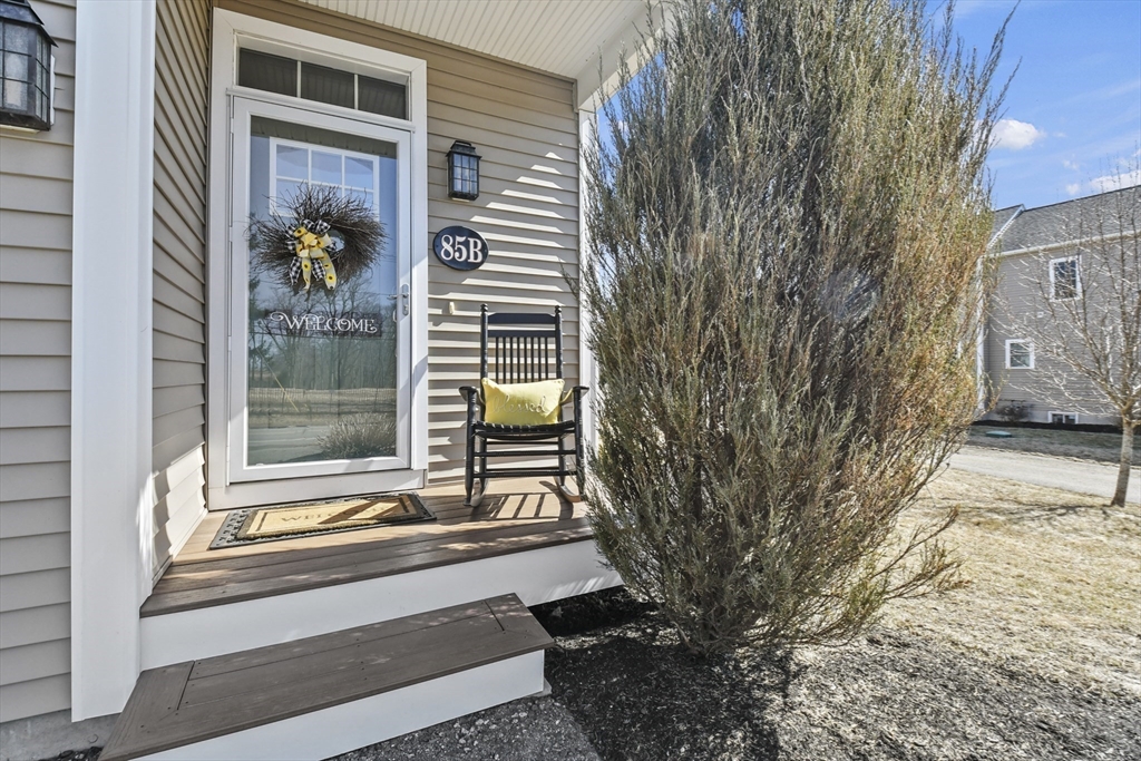 85 Maple Avenue B