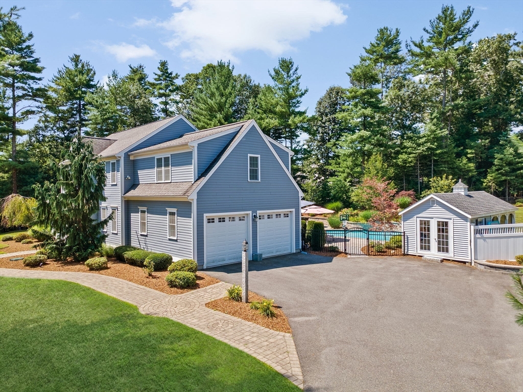 32 Gilfeather Ln