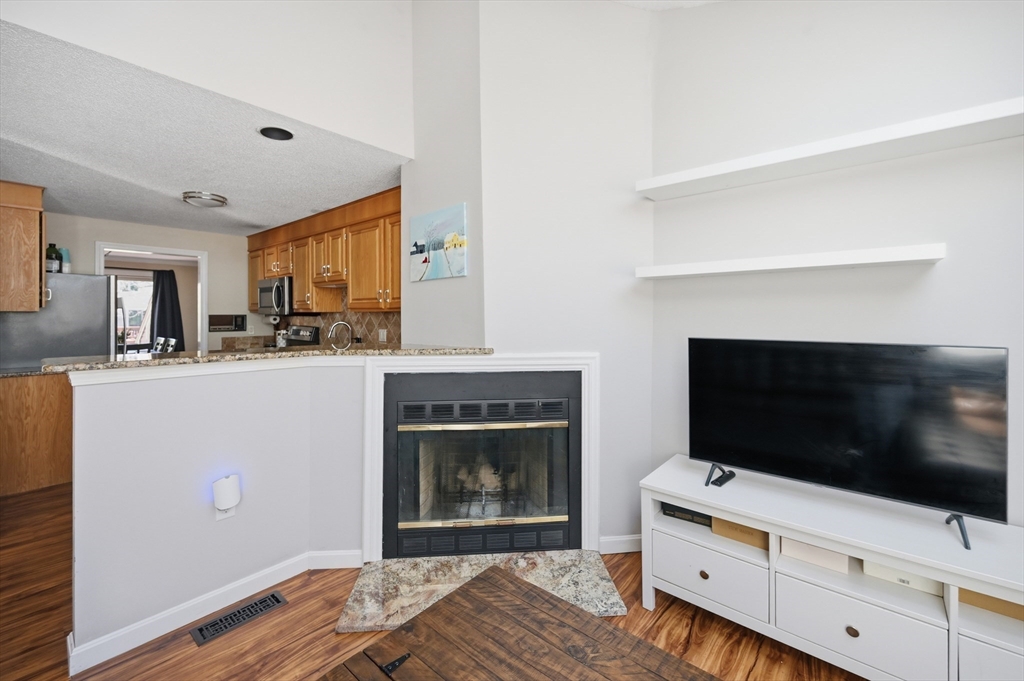 189 Brickett Hill Cir 189