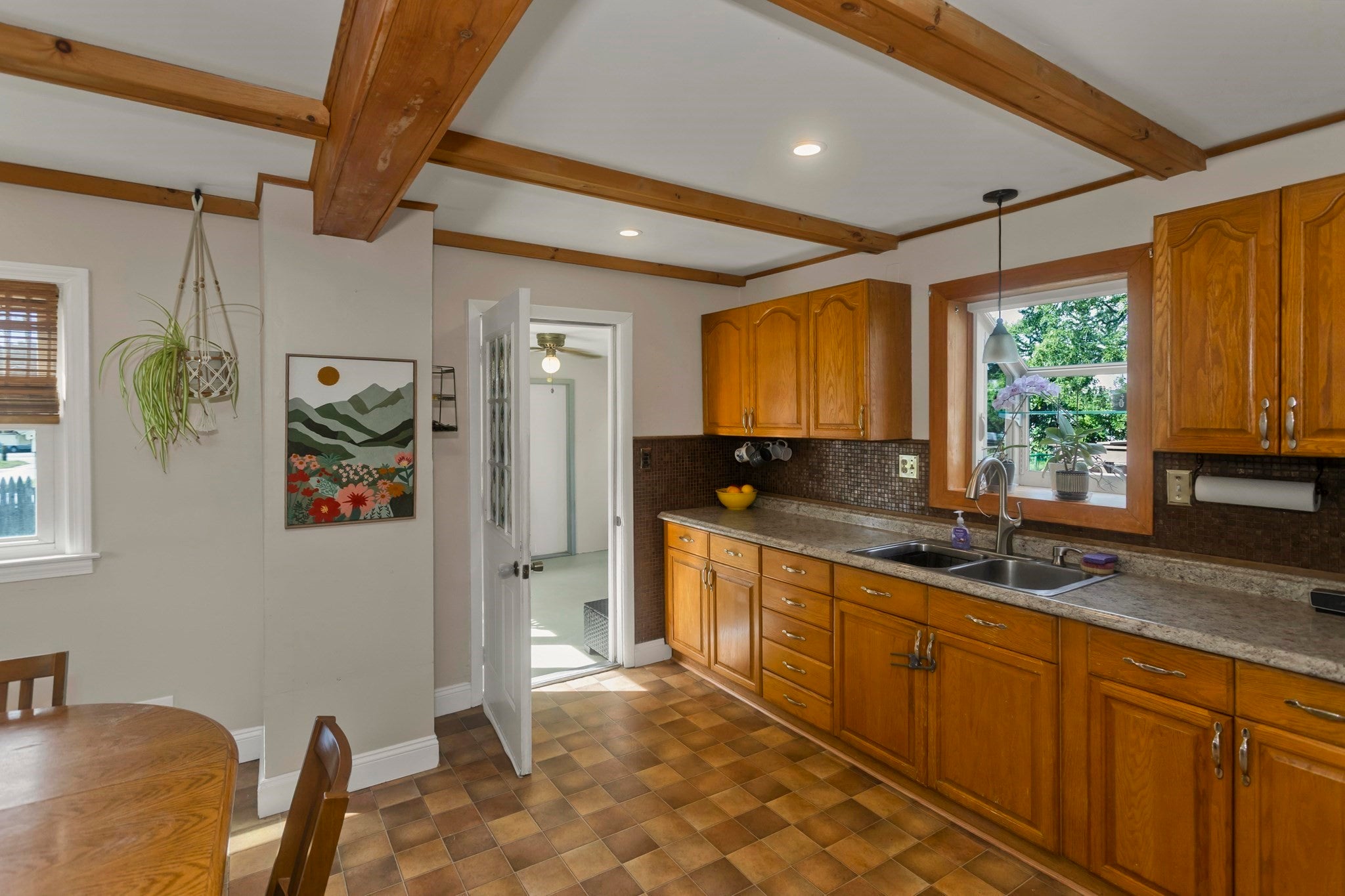 26 Beaudry Ave, Chicopee, MA, 26 Beaudry Ave, Chicopee, MA Photo #8