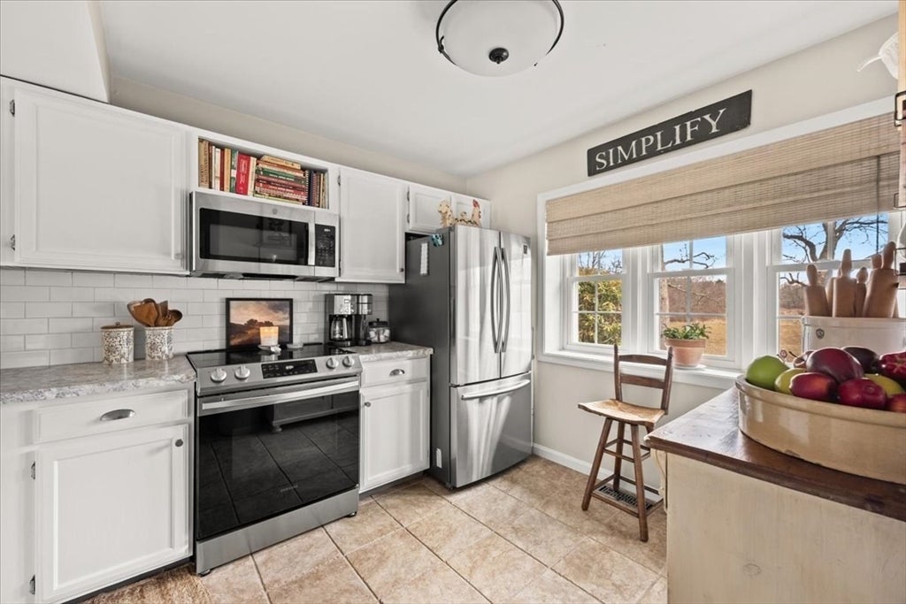 1316 Carriage Ln #1316, Taunton, MA, 1316 Carriage Ln #1316, Taunton, MA Photo #3