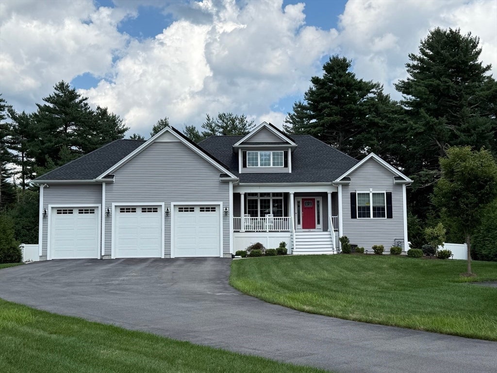 Photo: 14 Stone Ridge Dr, Seekonk, MA