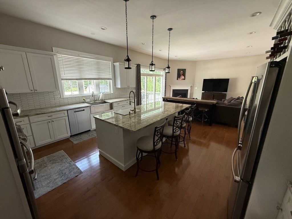 14 Stone Ridge Dr