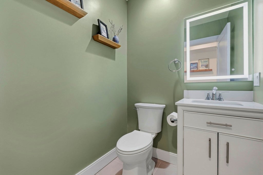 52 West Emerson St #6, Melrose, MA, 52 West Emerson St #6, Melrose, MA Photo #15