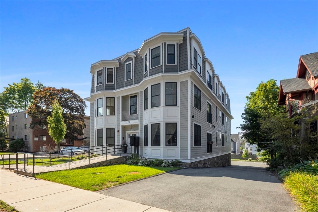 52 West Emerson St #6, Melrose, MA, 52 West Emerson St #6, Melrose, MA Photo #3