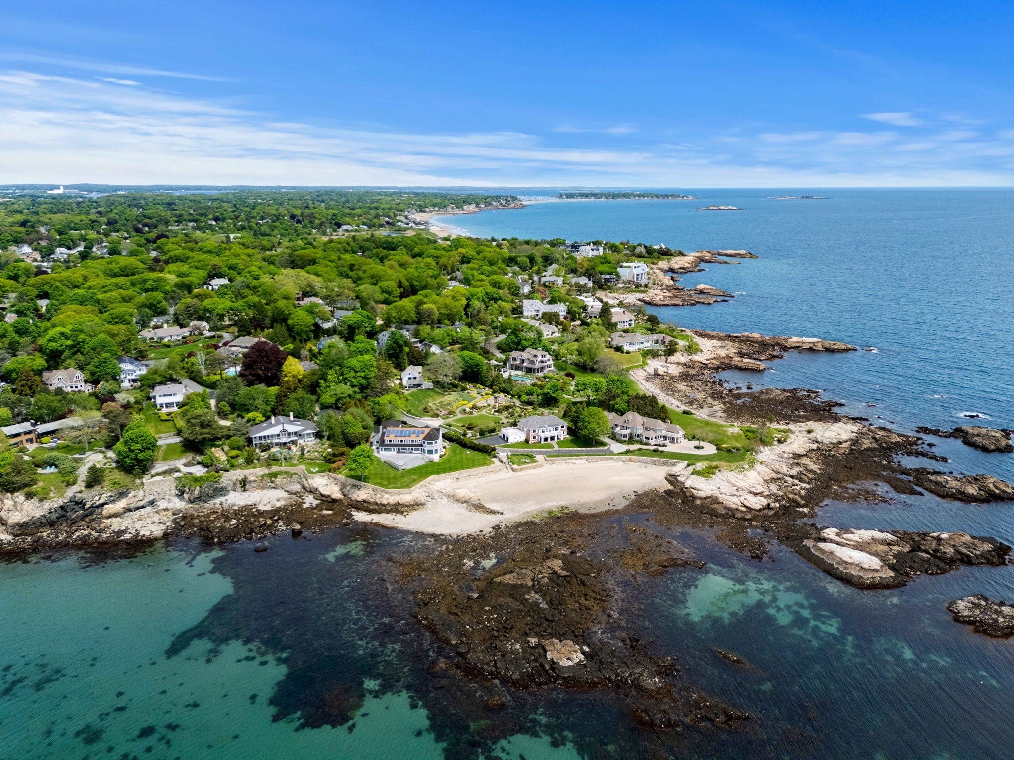 29 Galloupes Point Road