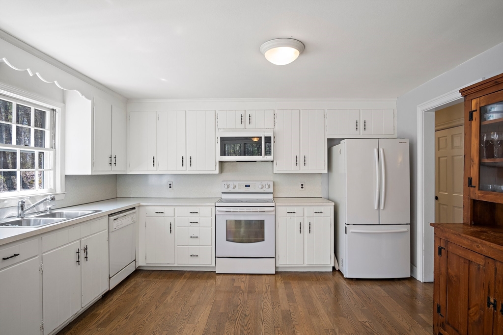 312 Nashua Rd