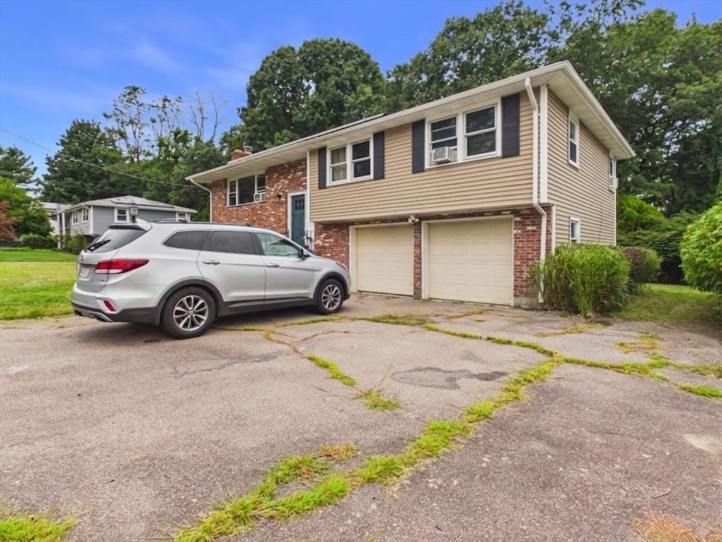 15 Sunset Dr