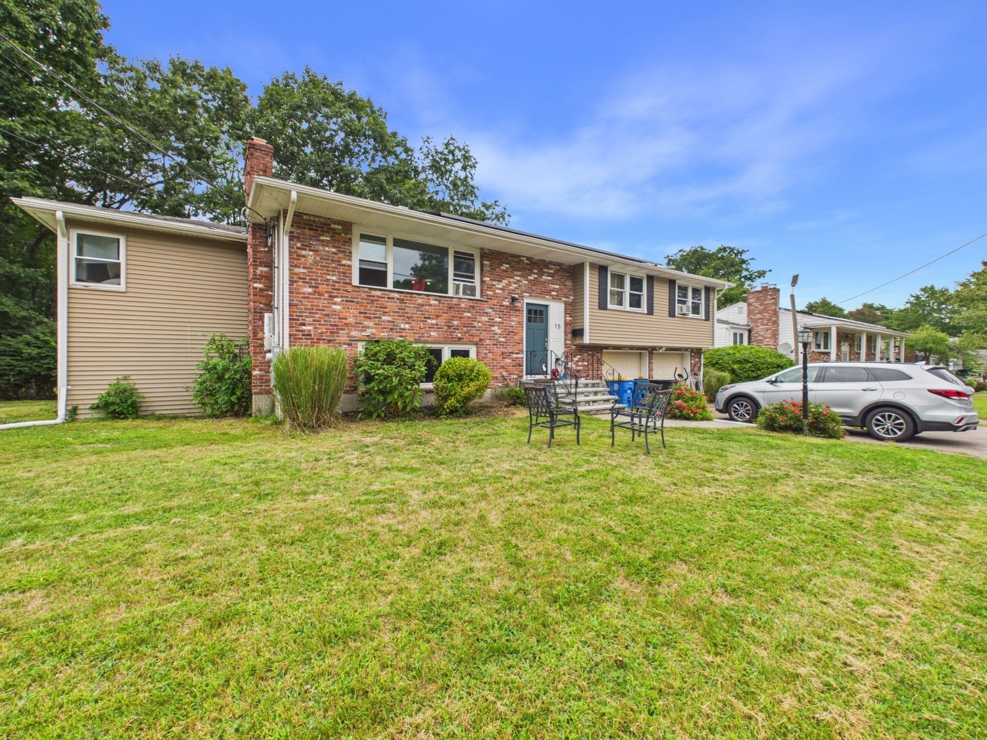 15 Sunset Dr