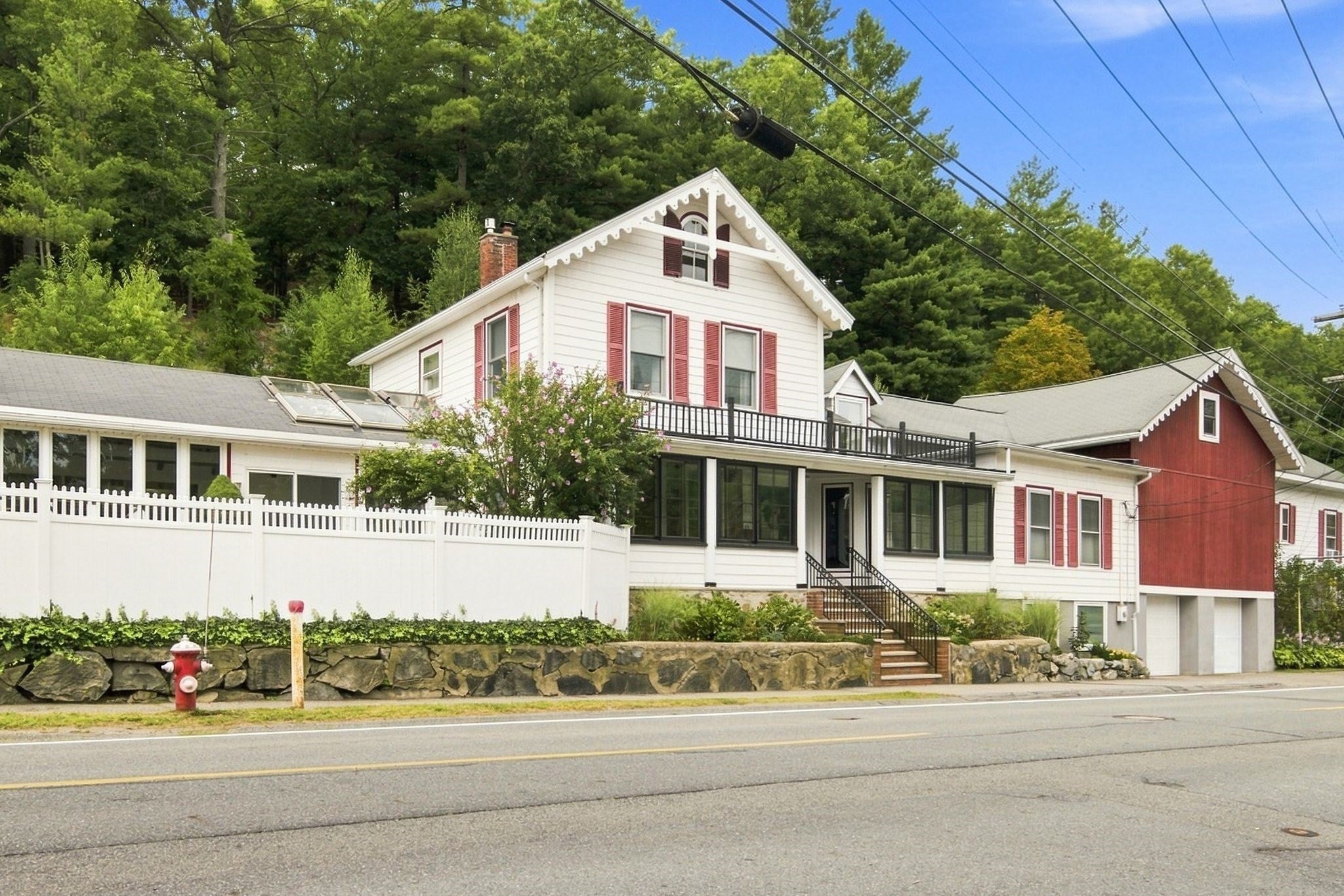 78 Oak St, Wakefield, MA Photo #2