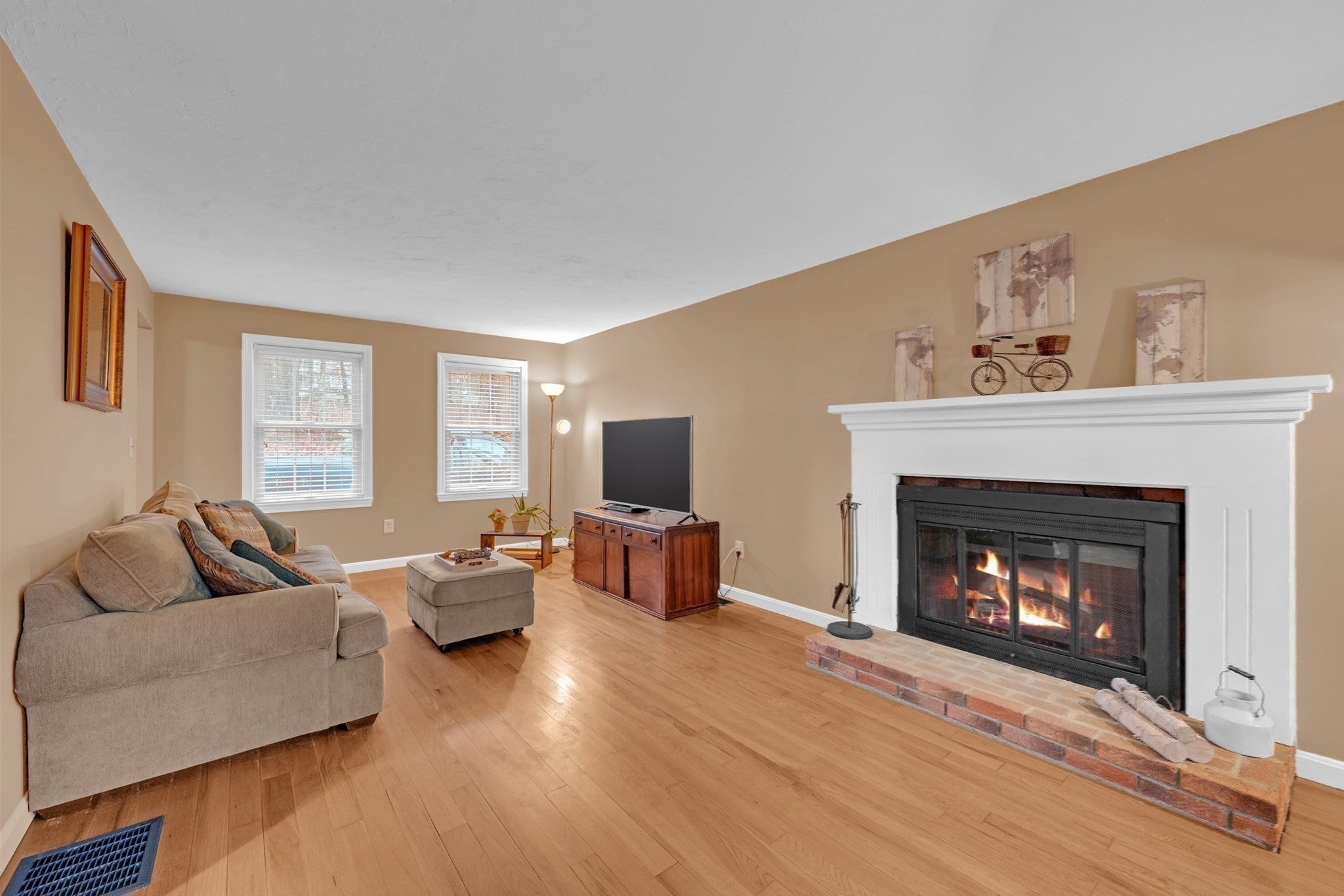 32 Sibley Rd