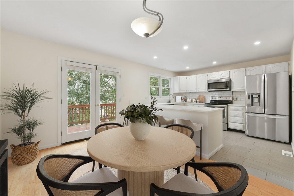 1045 Washington Street 2