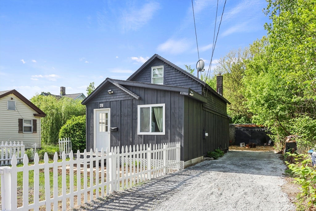 68 Orchard St