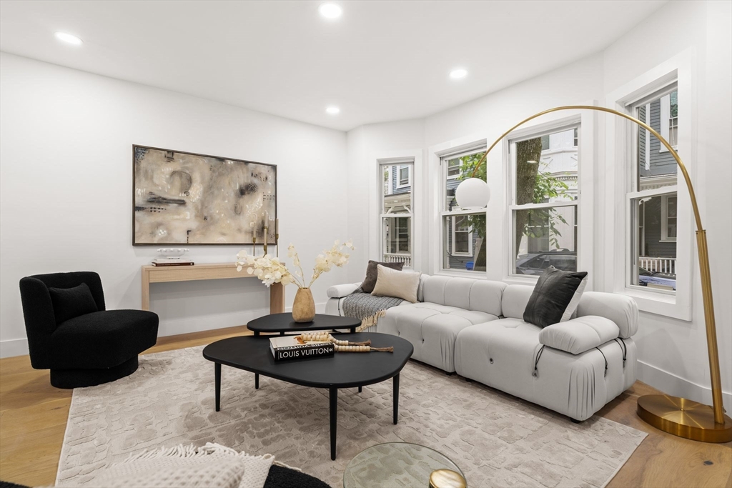 3 Regent Circle 1