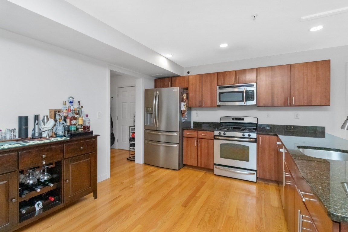 29 Spruce St 23