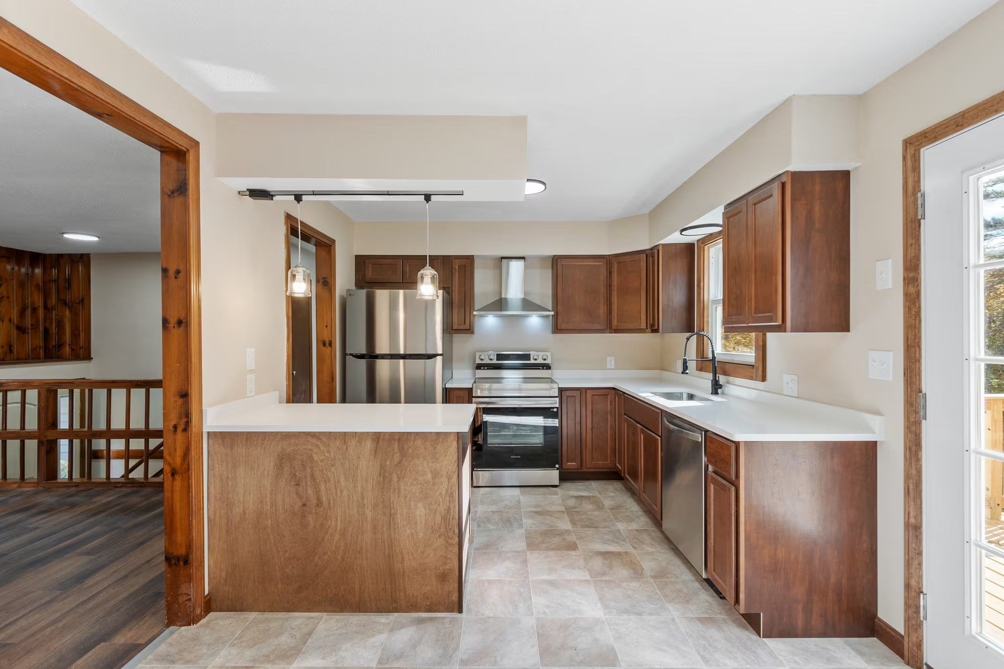 1366 New Sherborn Rd