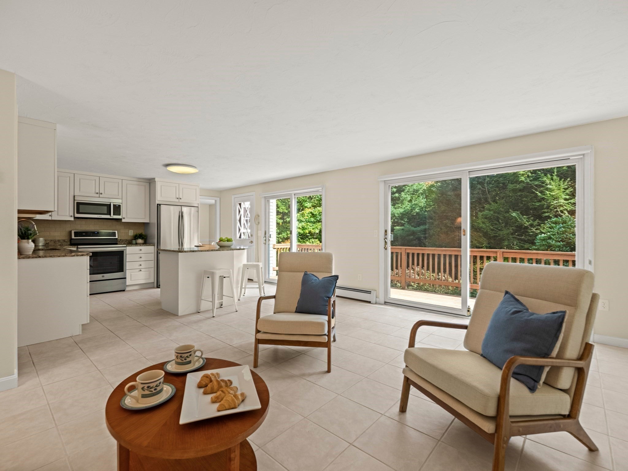 159 Walnut St, Shrewsbury, MA Photo #6