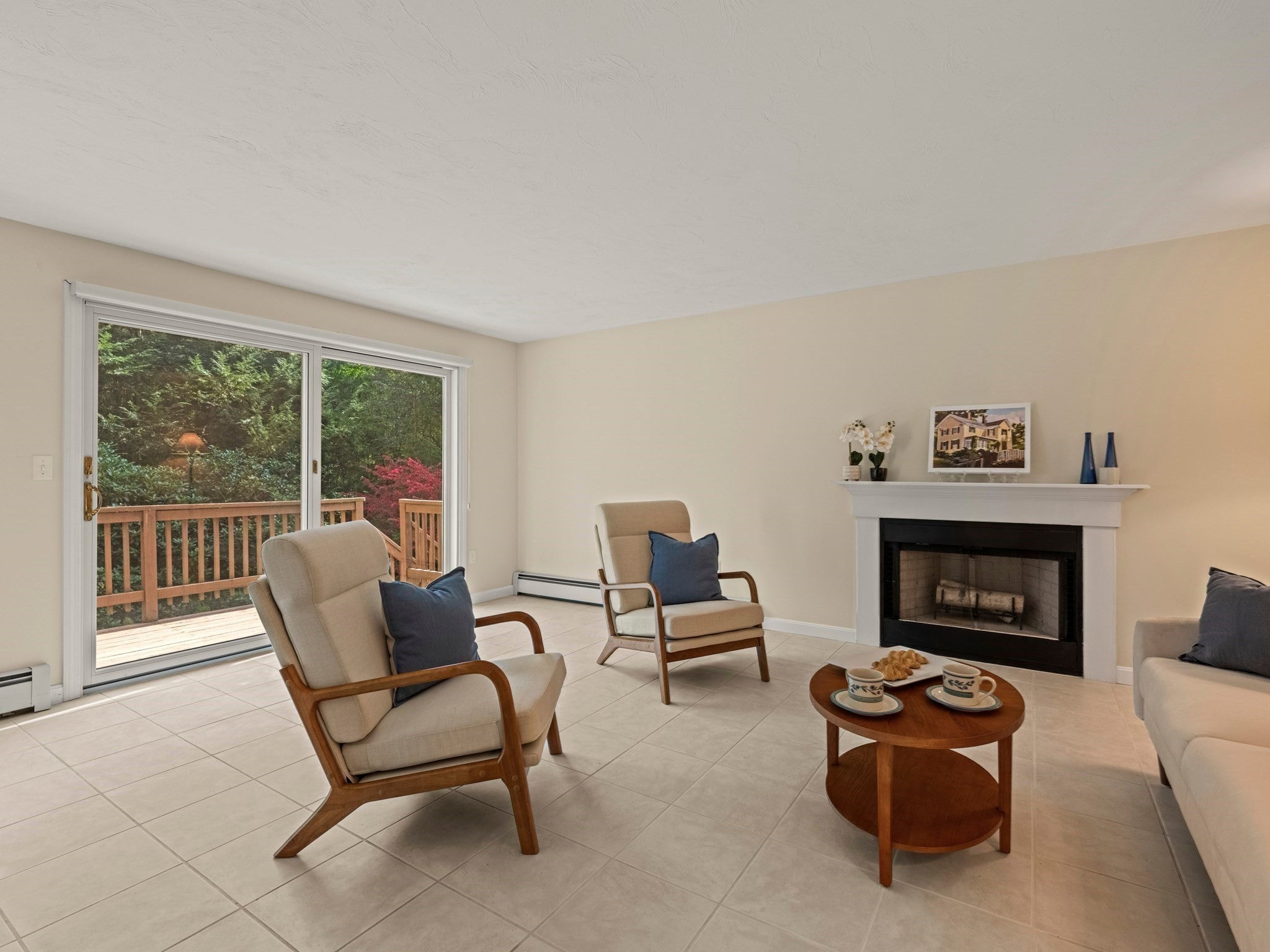 159 Walnut St, Shrewsbury, MA Photo #11