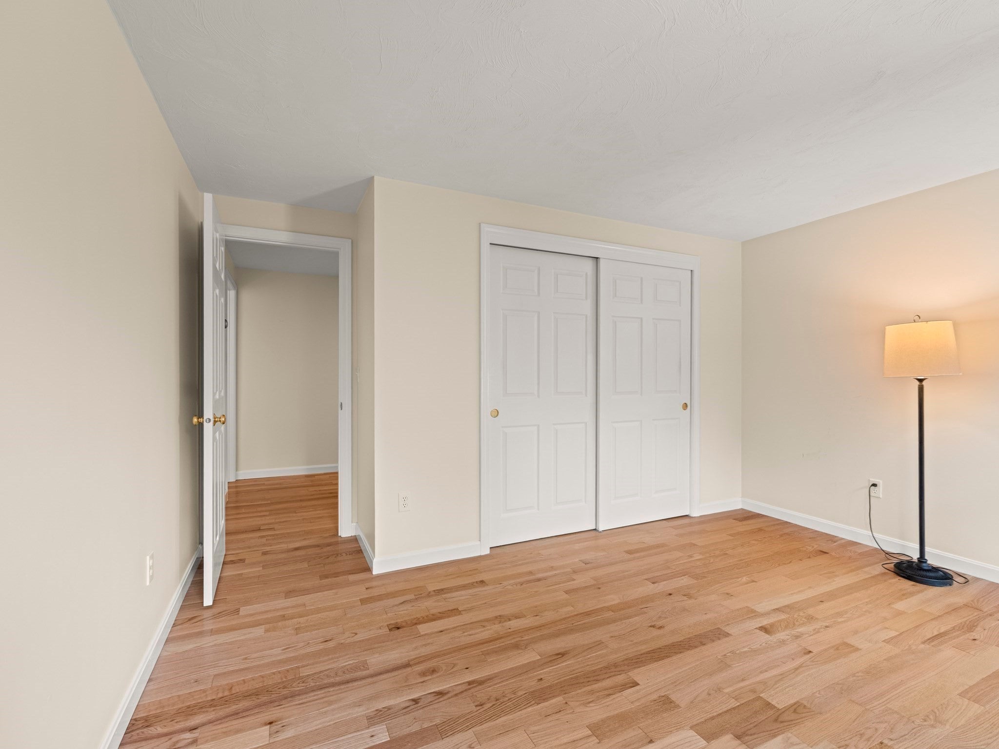 159 Walnut St, Shrewsbury, MA Photo #29