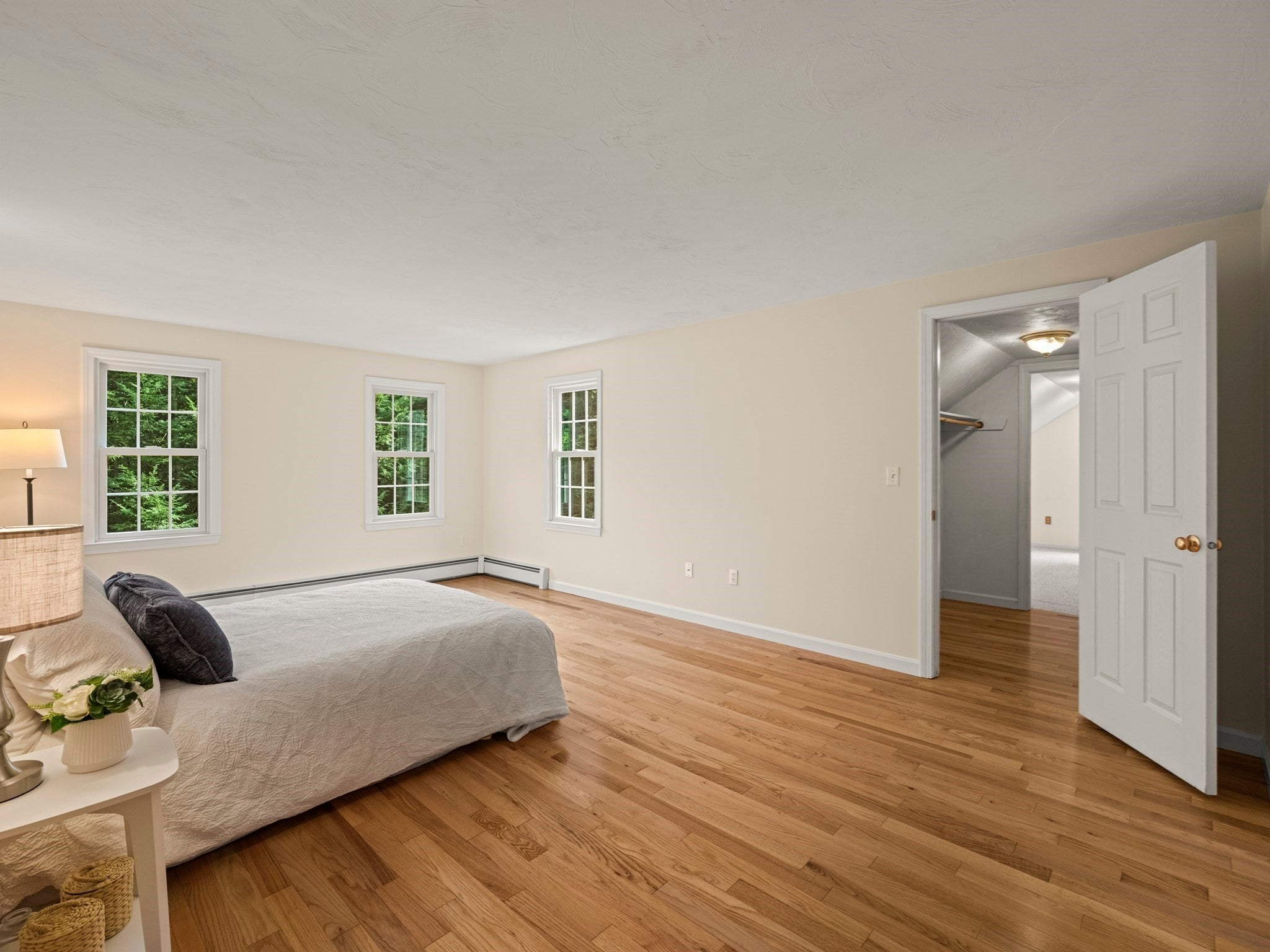 159 Walnut St, Shrewsbury, MA Photo #21