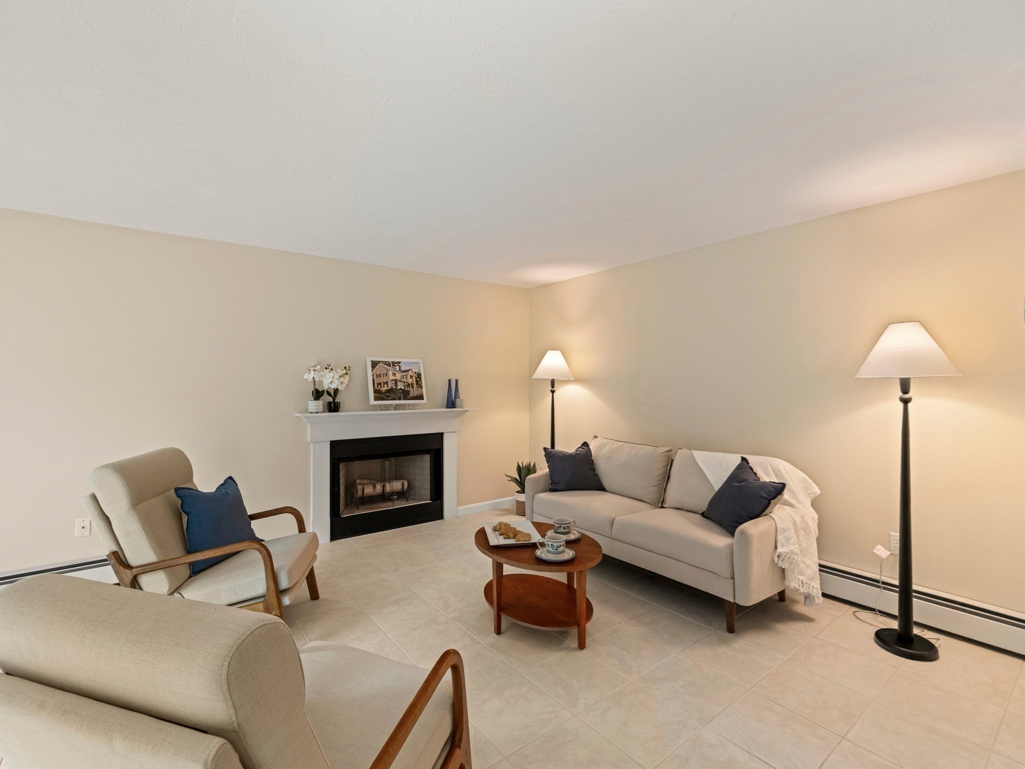 159 Walnut St, Shrewsbury, MA Photo #9