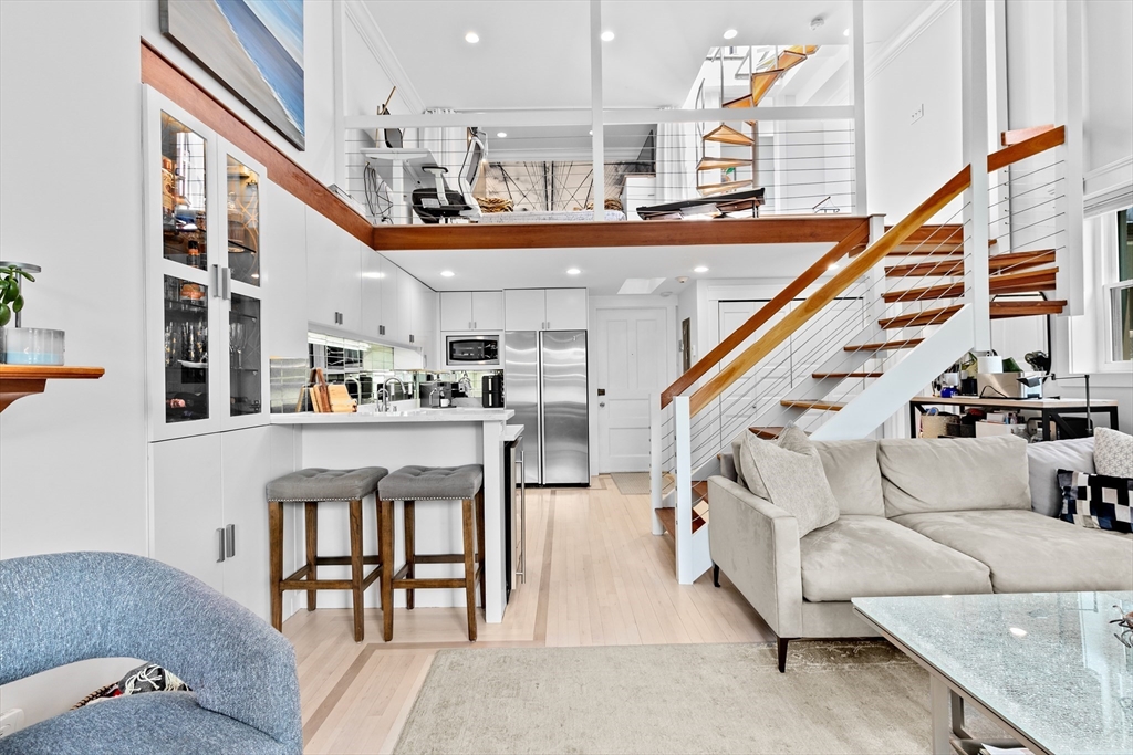 178 Commonwealth Ave 8
