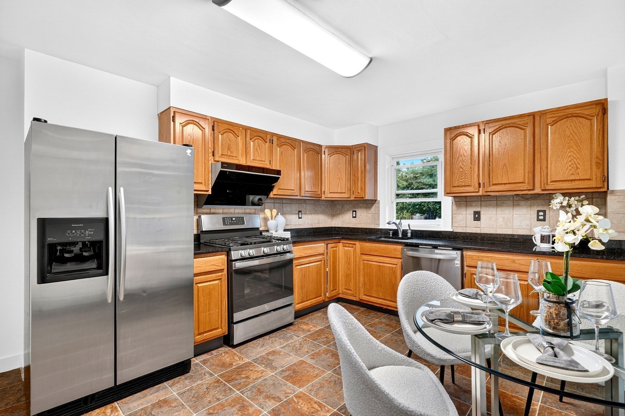 23 Shepard Ct #23, Winchester, MA Photo #8