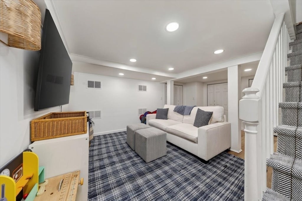 14 Bradley Woods Dr, Hingham, MA, 14 Bradley Woods Dr, Hingham, MA Photo #19
