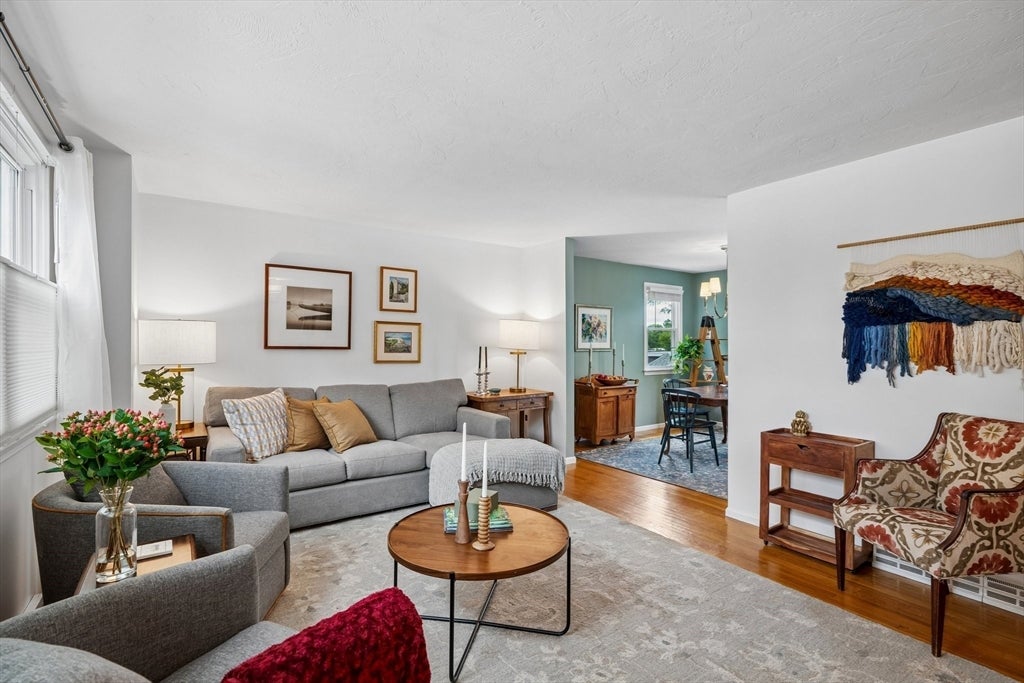 136 Weld St
