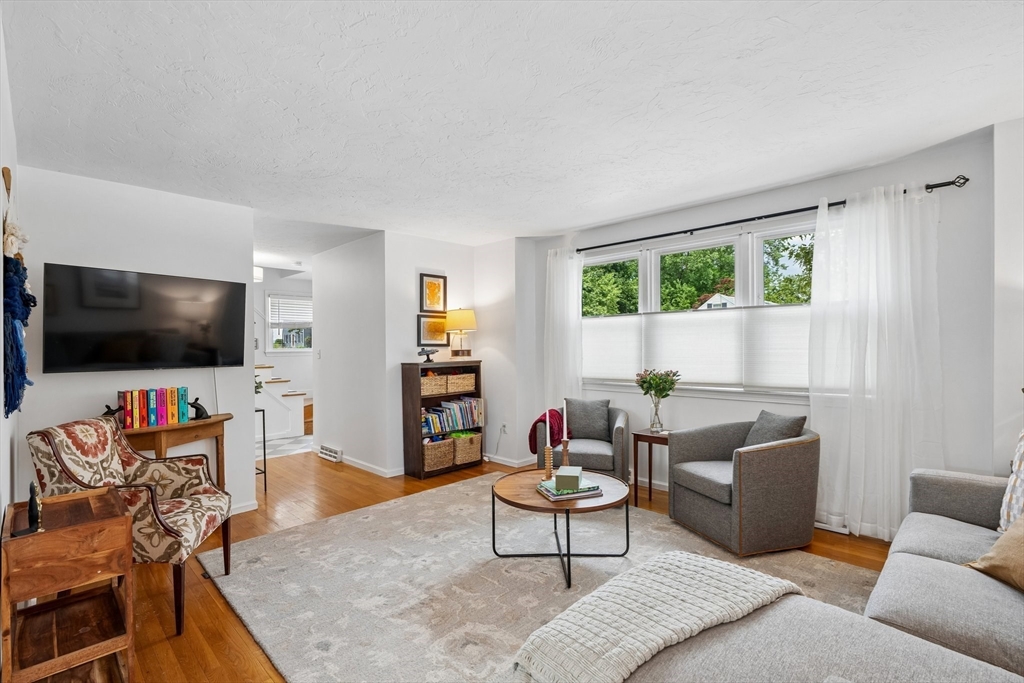 136 Weld St