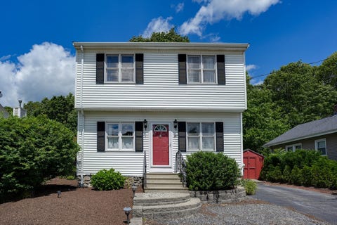 Photo of 187 Stevens St, Marlborough, MA 01752 (MLS # 73541723)