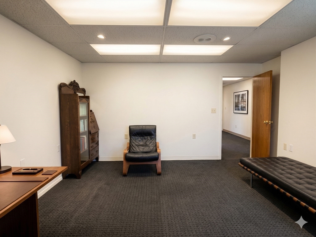 1105 Massachusetts Ave 2A