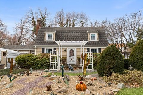 113 Reed Ave North Attleboro MA 02760