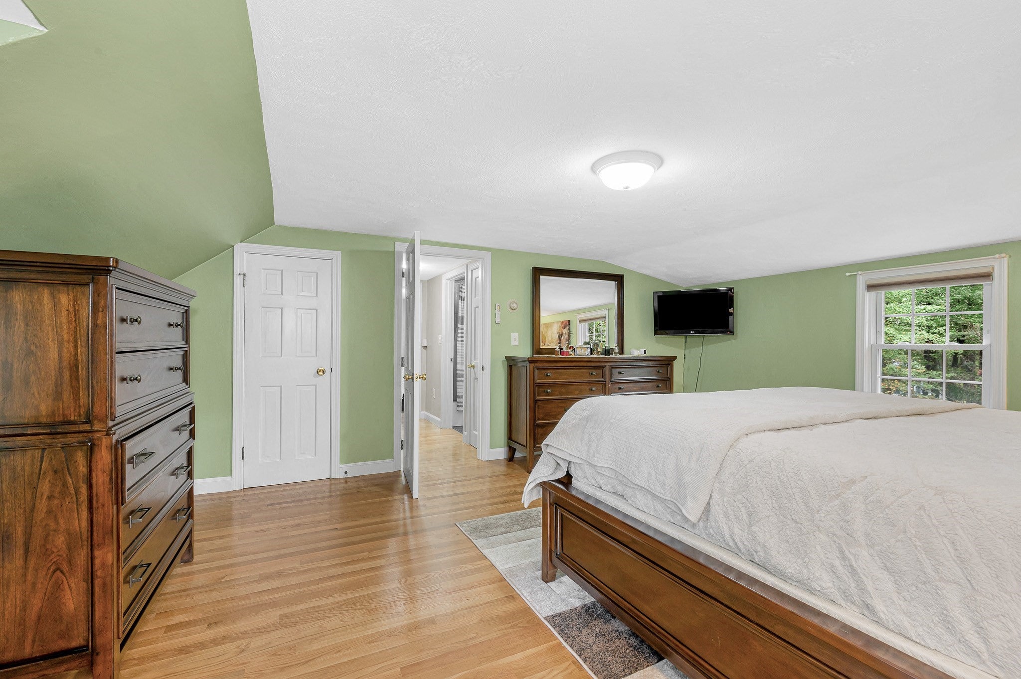 137 Central St, North Reading, MA Photo #16