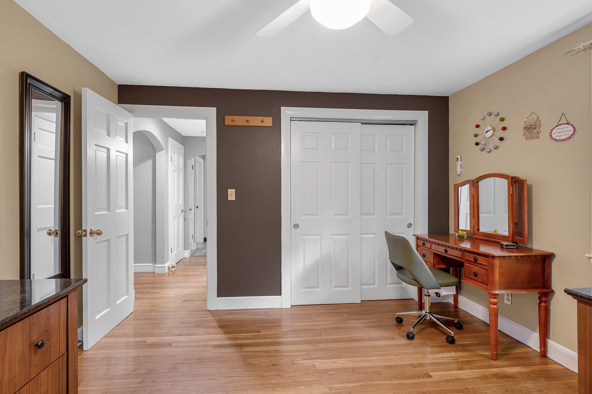 137 Central St, North Reading, MA Photo #13