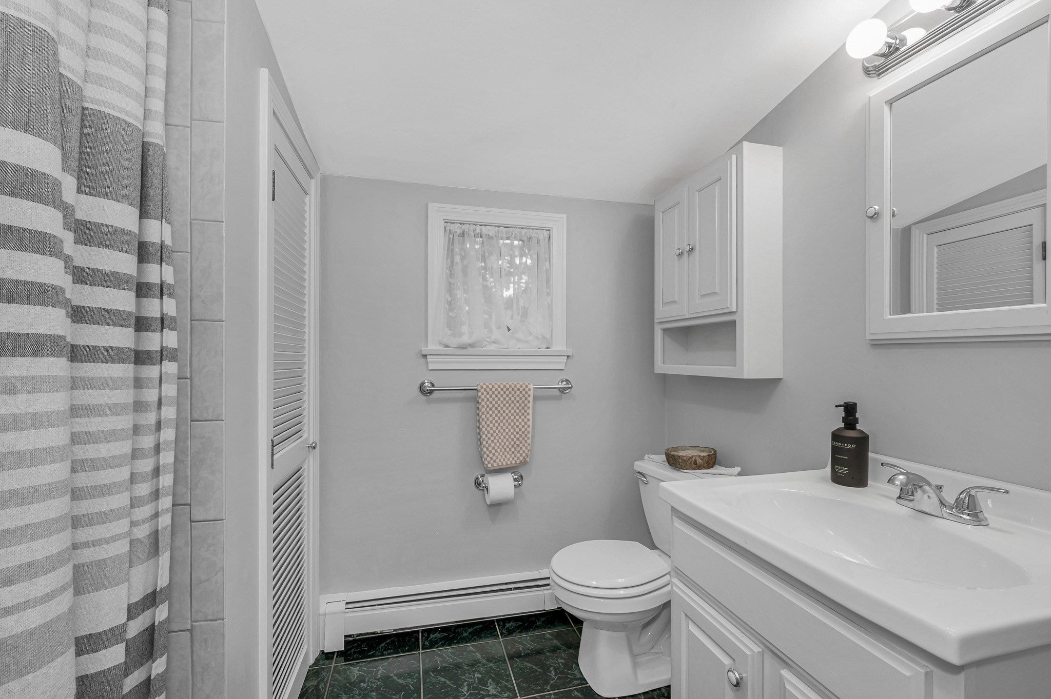 137 Central St, North Reading, MA Photo #17