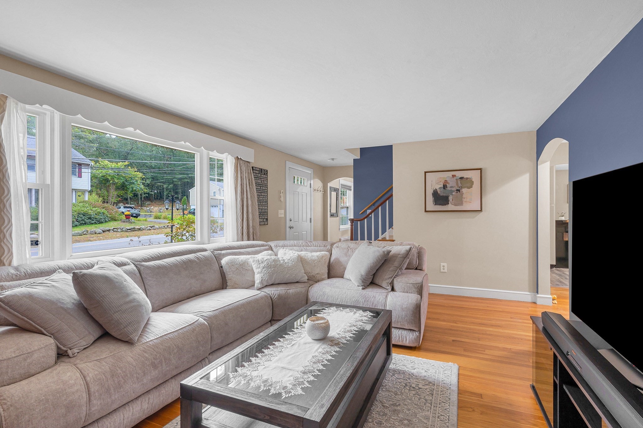 137 Central St, North Reading, MA Photo #8