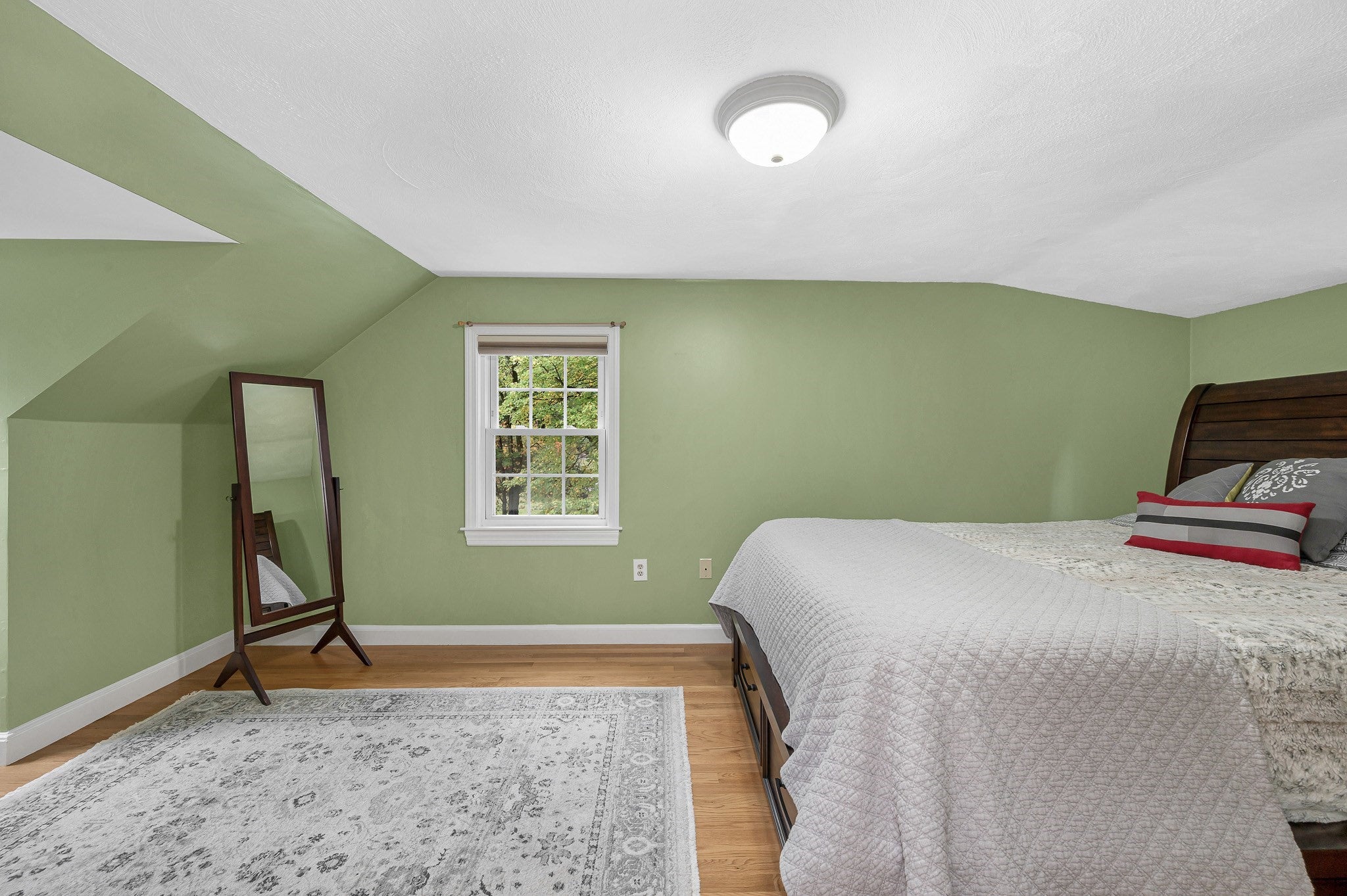 137 Central St, North Reading, MA Photo #18