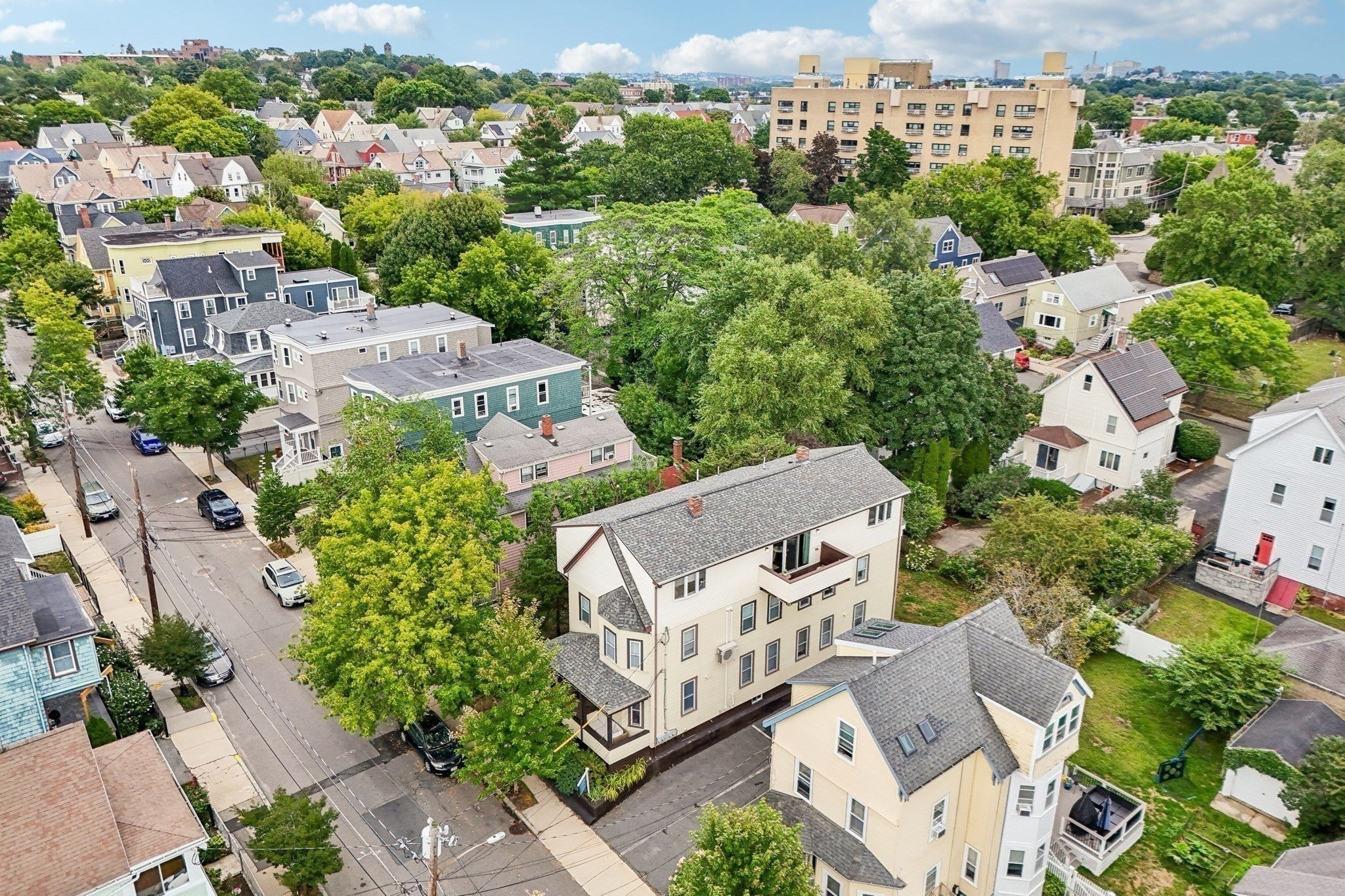 32 Farragut Ave #3, Somerville, MA Photo #30