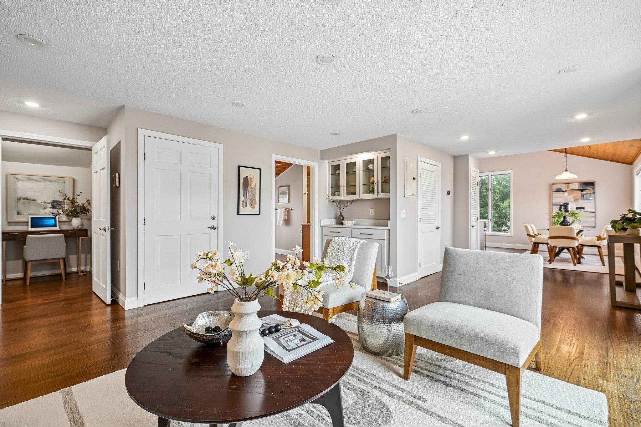32 Farragut Ave #3, Somerville, MA Photo #1