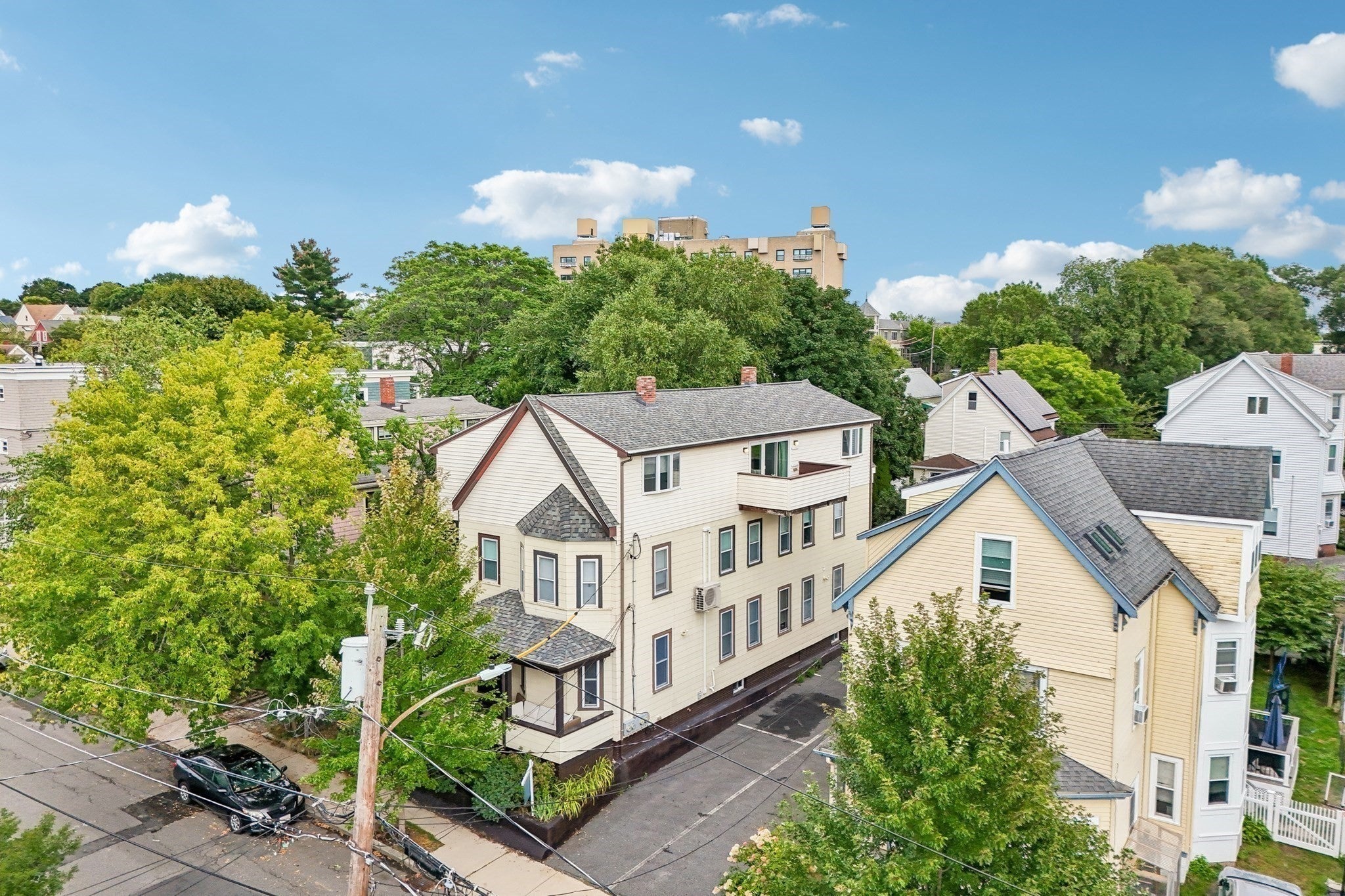 32 Farragut Ave #3, Somerville, MA Photo #3