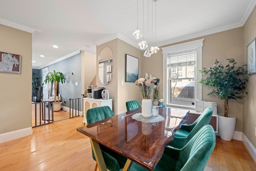 8 Mohawk St. 1